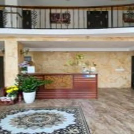 Collection O Emerald Luxury Apartment - Near Secc-2